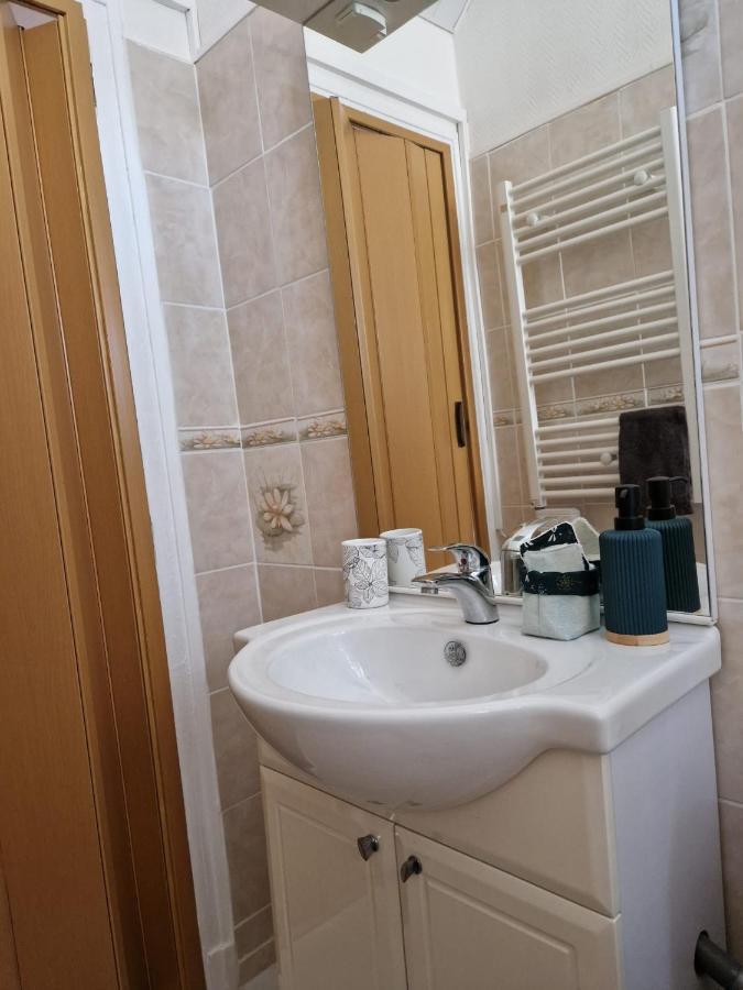 La Maisonnette Brive-la-Gaillarde Bagian luar foto